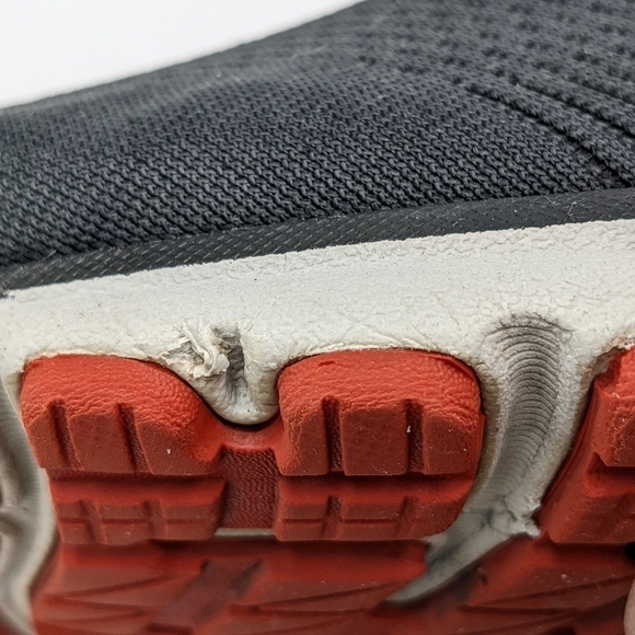 Brooks Adrenaline Gts 20 Mens Black Ebony Ketchup Size 12D pre owned - Picture 12 of 14